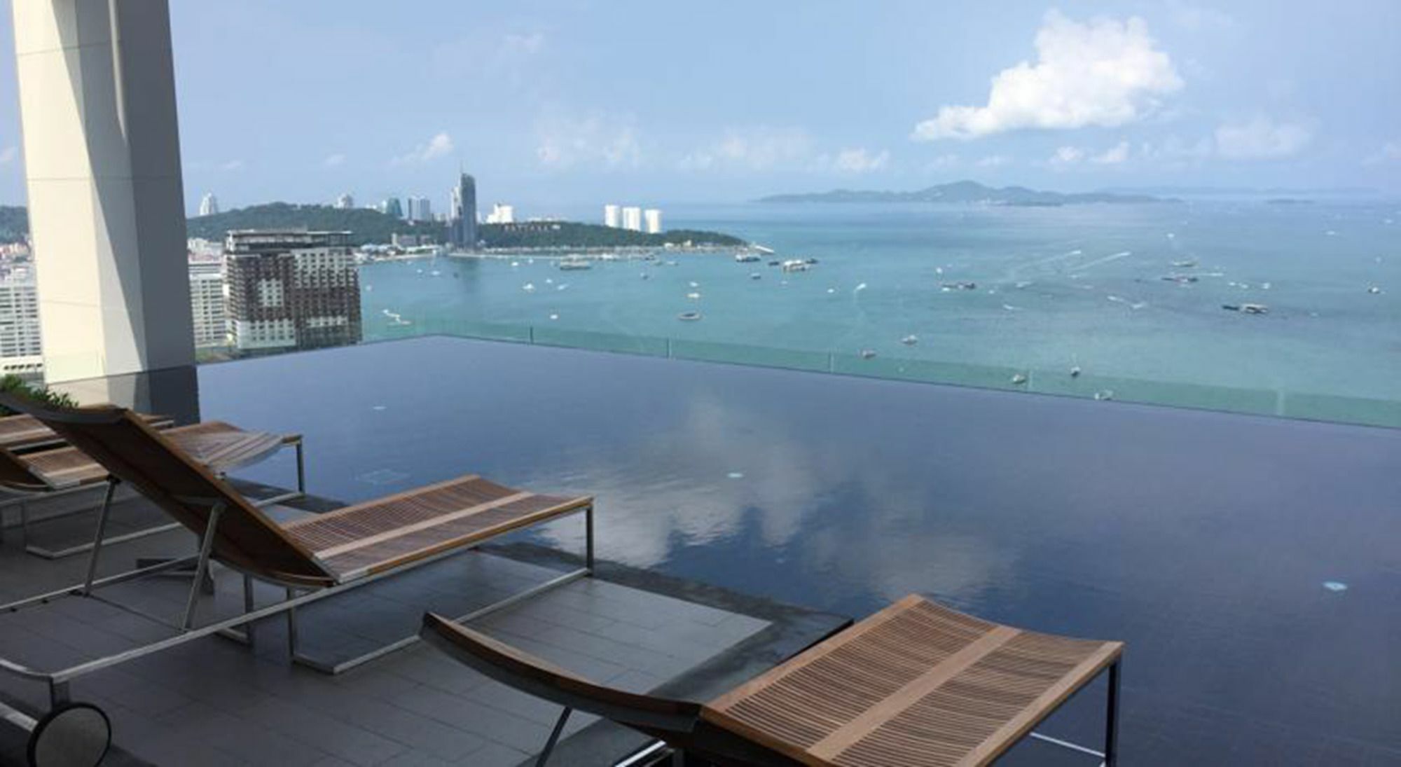 Centric Sea Pattaya By Uplus Exterior foto